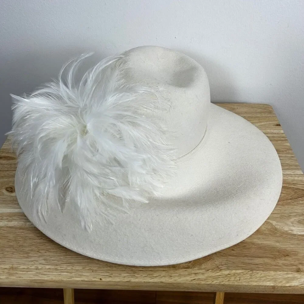 Seasons by S&S Hat Co Vintage White Wool Felt Wide Brim Hat Feather Accent USA